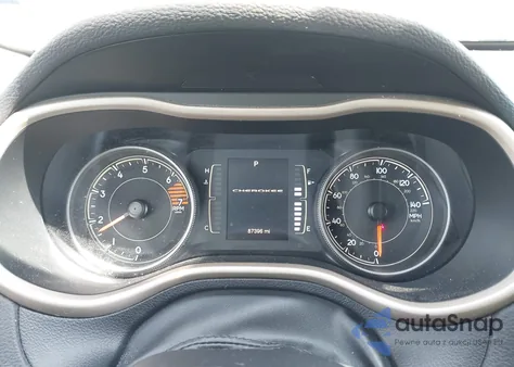 2017 Jeep Cherokee Latitude Fwd из США, поврежденный, VIN 1C4PJLCB0HW642401